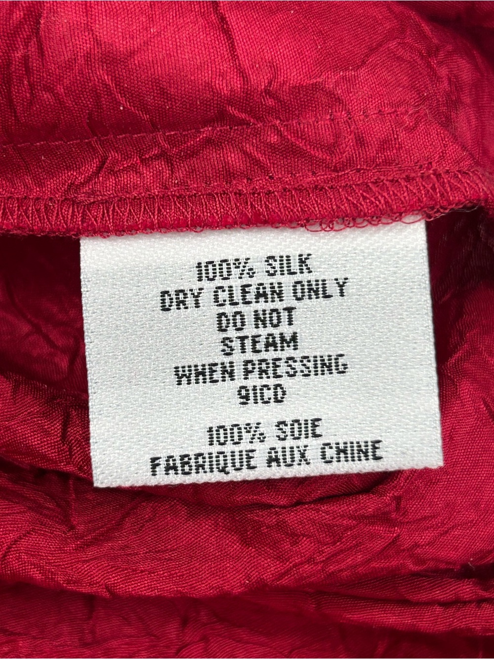 Eileen Fisher Red Crinkle Silk Button Front Top Size L - Picture 8 of 9